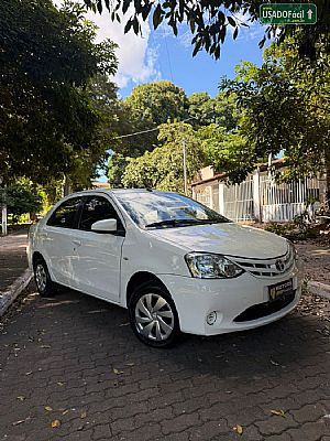Etios Sedan X 1.5 Automático Flex