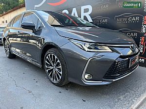 Corolla Altis Premium Hybrid 1.8 Automático Flex Híbrido