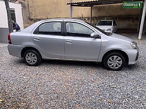 Etios Sedan XS 1.5 Automático Flex