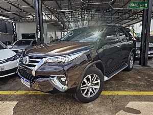 Hilux SW4 SRX 2.8 4x4 TDI Automático Diesel
