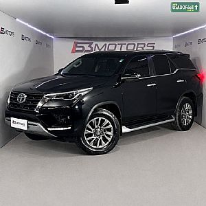 Hilux SW4 SRX 2.8 4x4 TDI Automático Diesel