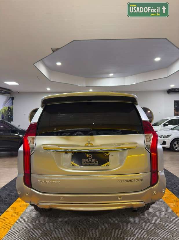 Mitsubishi Pajero Sport HPE 2.4 4x4 Diesel Automático 2019/2020 — foto 6 de 13