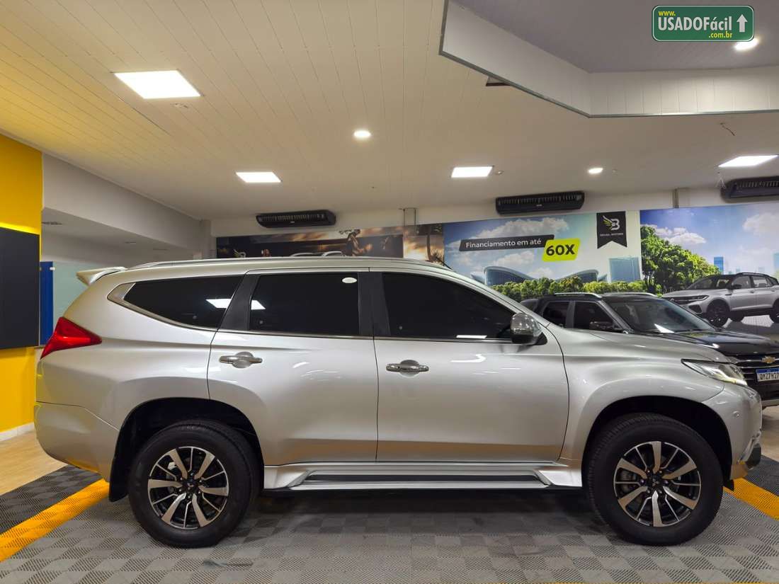Mitsubishi Pajero Sport HPE 2.4 4x4 Diesel Automático 2019/2020 — foto 8 de 13
