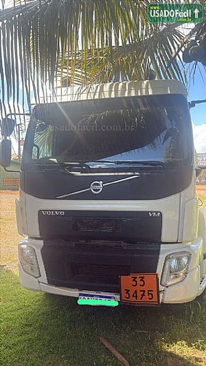 Volvo 330 Bitruck 8x2 Tanque 2019/2020 em Sorriso - MT