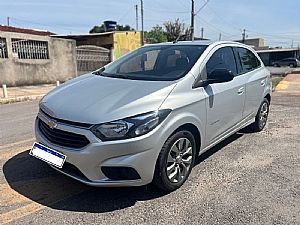 Onix Hatch Advantage 1.4 Automático Flex 2019/2019 em Cuiabá - MT