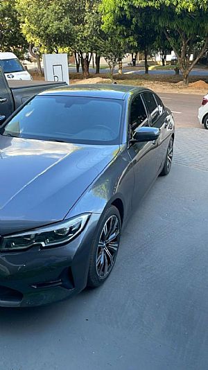 Bmw 320ia 2.0 Turbo 2020/2021 em Cuiabá - MT