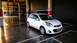 March S 1.6 5p Flex Fuel 2015/2016 em Várzea Grande - MT