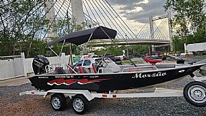 Barco Surf 550