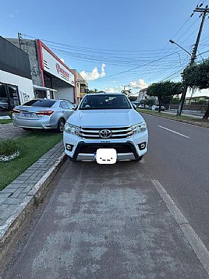 Hilux Srv Cd 2.7 4x4 Automático Flex 2017/2017 em Sinop - MT