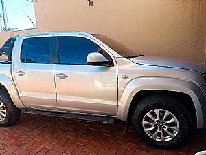 Amarok Comfortline Cd 2.0 4x4 Tdi Automático Diesel