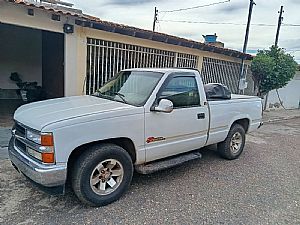 Silverado Dlx 4.2 Conquest Hd Diesel 1999/2000 em Cuiabá - MT
