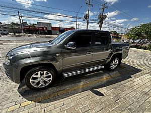 Amarok Highline Cd 3.0 4x4 Turbo Automático Diesel 2022/2023 em Cuiabá - MT