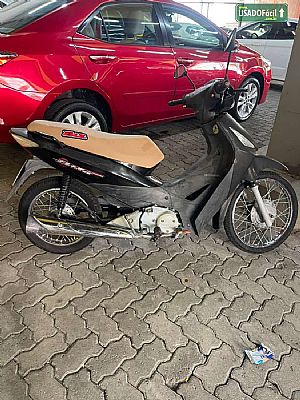Biz 125 ES