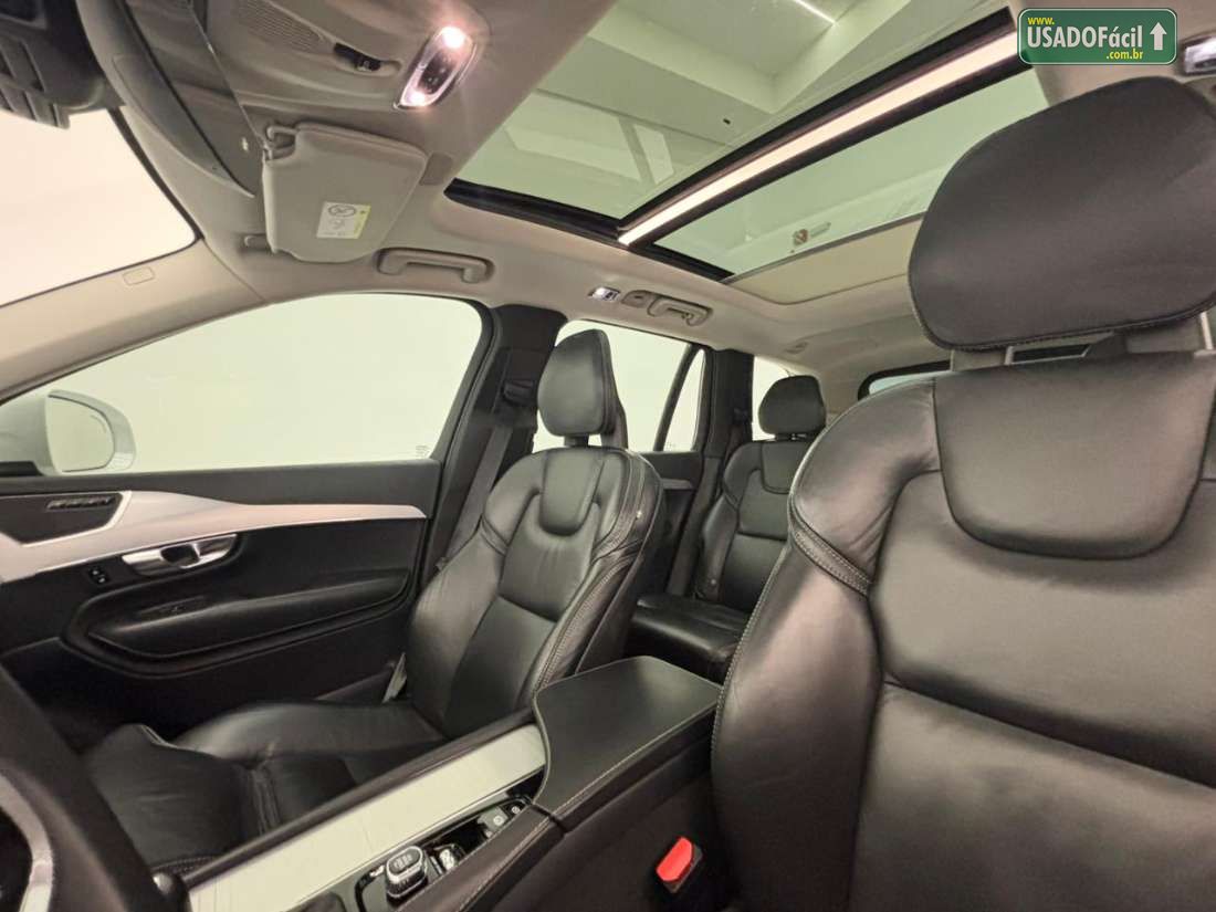 VOLVO Volvo XC 90 D-5 Momentum 2.0 235cv Diesel 5P 2017/2018 — foto 12 de 17