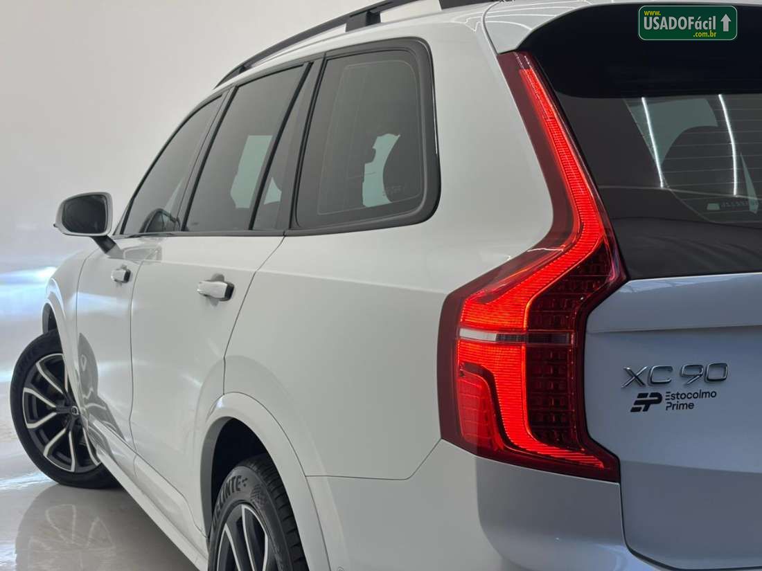 VOLVO Volvo XC 90 D-5 Momentum 2.0 235cv Diesel 5P 2017/2018 — foto 7 de 17