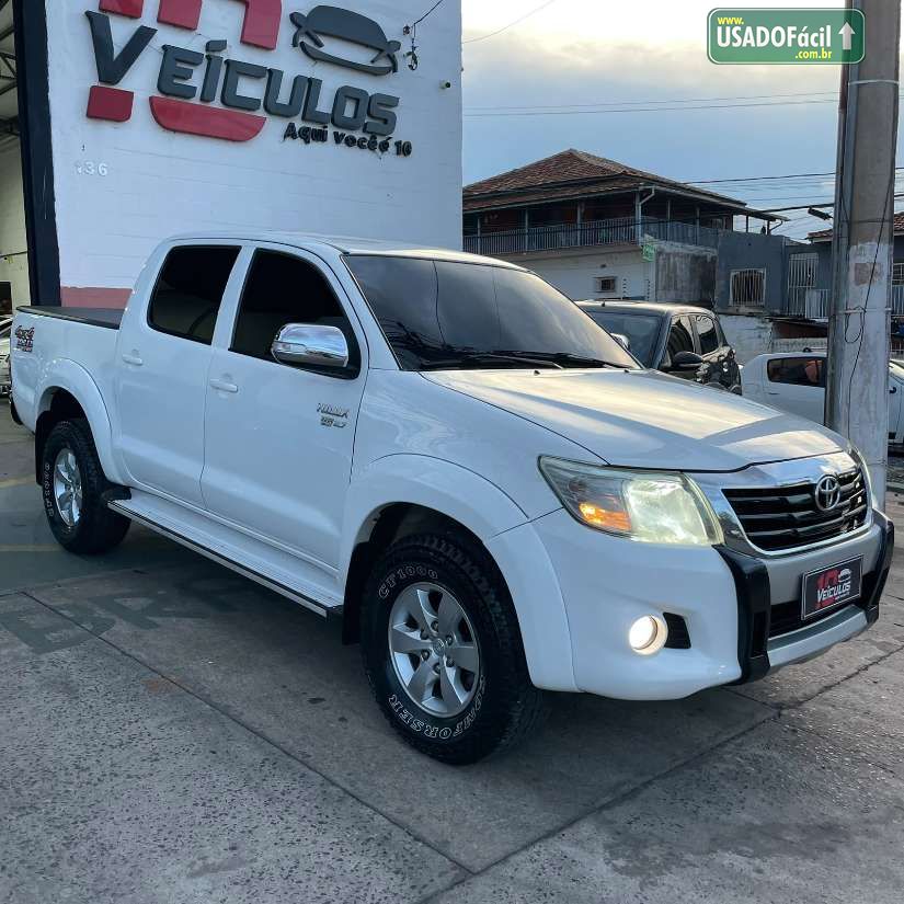 Toyota Hilux SRV CD 2.7 4x4 Automático Flex 2014/2015 — foto 3 de 18