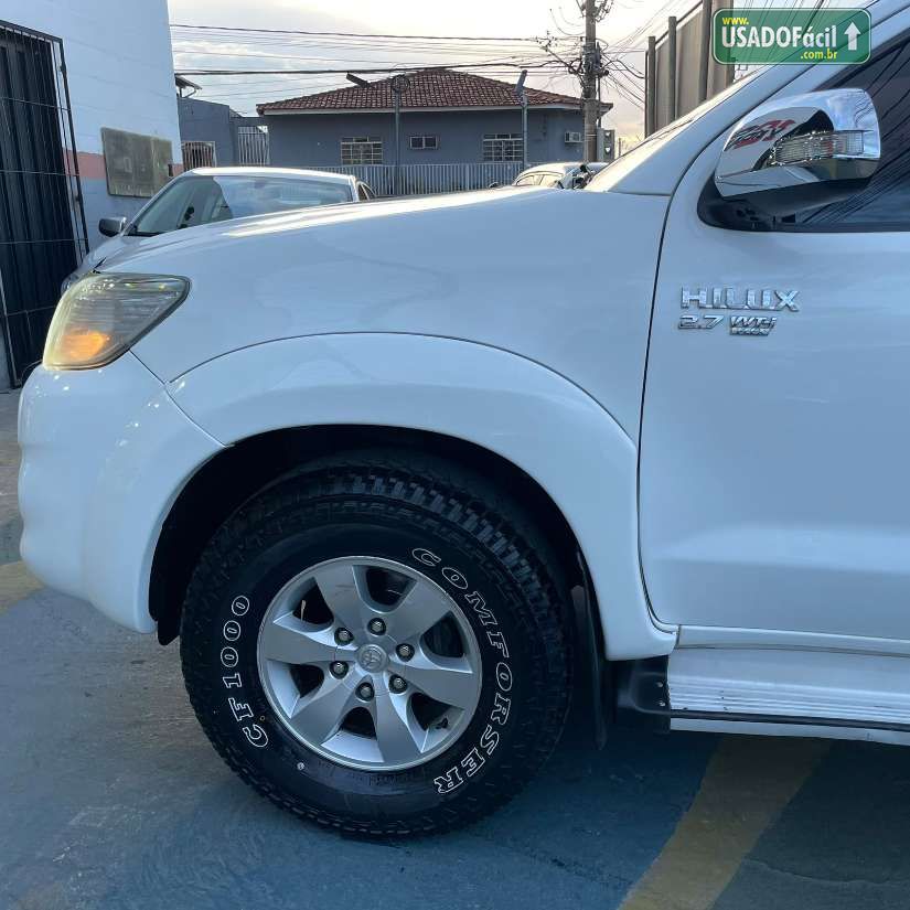 Toyota Hilux SRV CD 2.7 4x4 Automático Flex 2014/2015 — foto 7 de 18