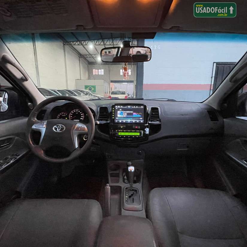 Toyota Hilux SRV CD 2.7 4x4 Automático Flex 2014/2015 — foto 15 de 18