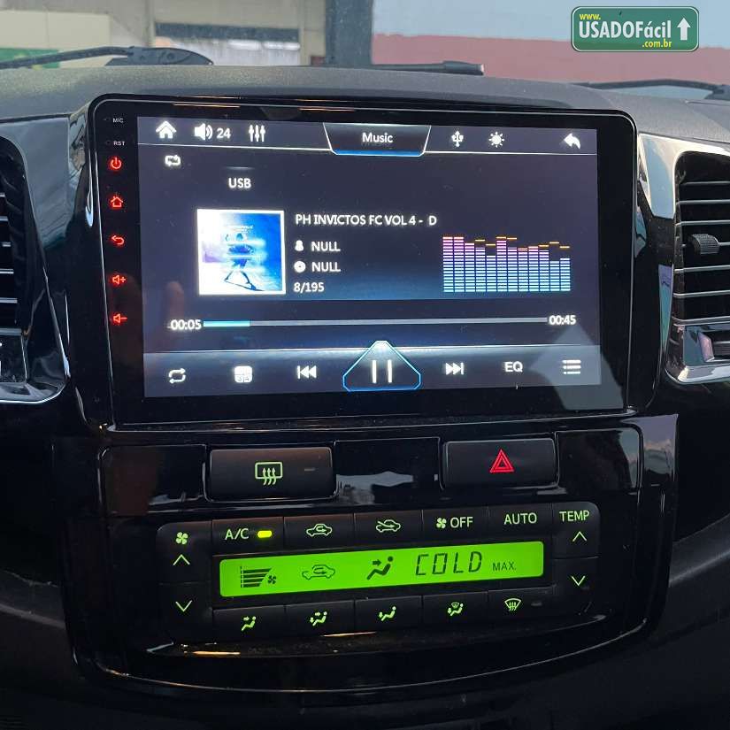 Toyota Hilux SRV CD 2.7 4x4 Automático Flex 2014/2015 — foto 13 de 18