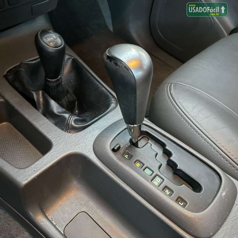 Toyota Hilux SRV CD 2.7 4x4 Automático Flex 2014/2015 — foto 14 de 18