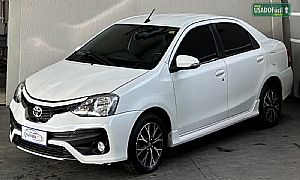 Etios Sedan Platinum 1.5 Automático Flex
