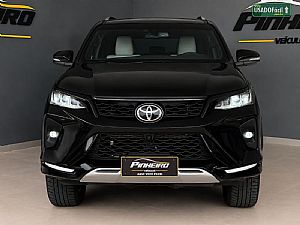 Hilux SW4 Diamond 2.8 4x4 Turbo Automático Diesel