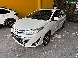 Yaris Sedan XS Connect 1.5 Automático Flex