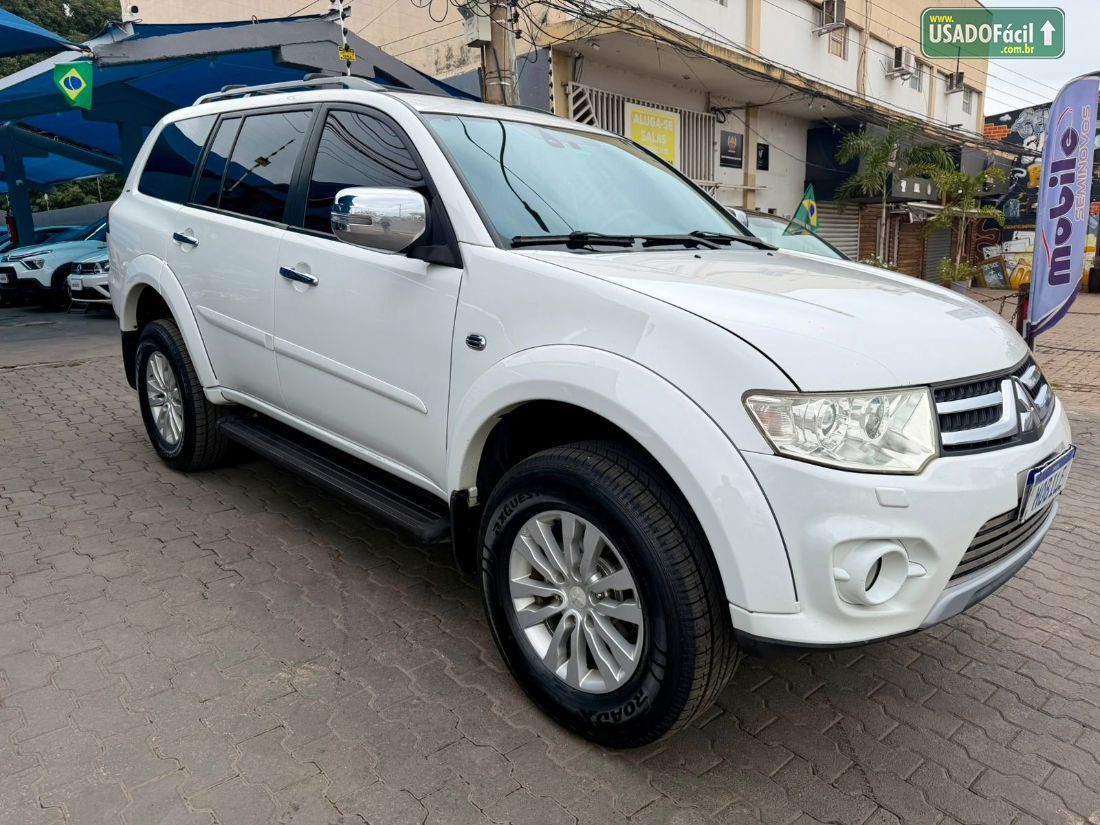 Mitsubishi Pajero Dakar HPE 3.2 4x4 Turbo Intercoole Automático Diesel 2014/2015 — foto 3 de 12