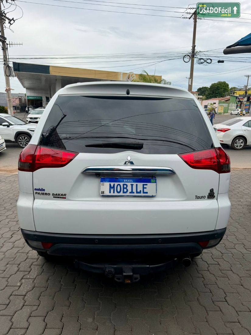 Mitsubishi Pajero Dakar HPE 3.2 4x4 Turbo Intercoole Automático Diesel 2014/2015 — foto 5 de 12