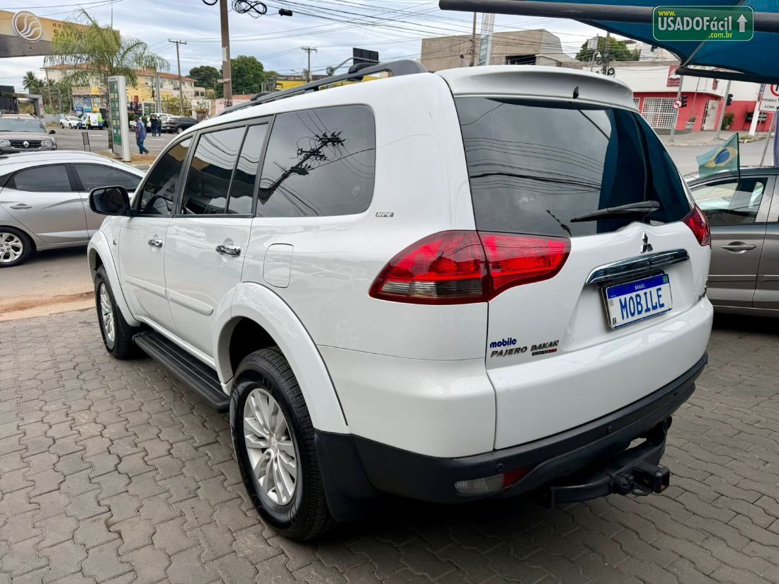 Mitsubishi Pajero Dakar HPE 3.2 4x4 Turbo Intercoole Automático Diesel 2014/2015 — foto 6 de 12