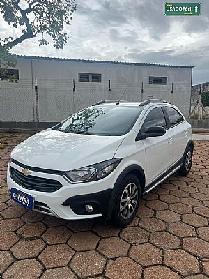 Onix Hatch Activ 1.4 Automático Flex