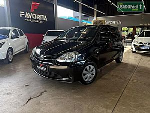 Etios Hatch XS 1.5 Automático Flex