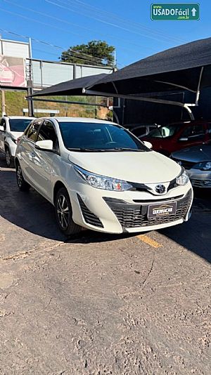 Yaris Hatch XL Live 1.3 Automático Flex