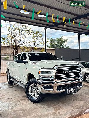Ram 3500 Laramie CD 6.7 Turbo 4x4 Diesel