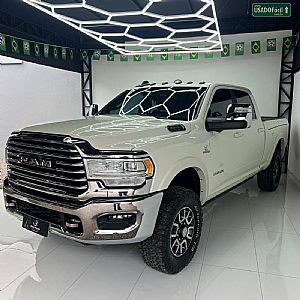 Ram 3500 Limited Longhorn CD 6.7 Turbo Diesel