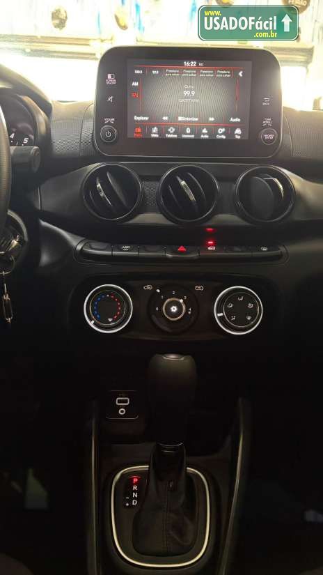 Fiat Cronos Drive 1.3 Automático Flex 2024/2025 — foto 8 de 10