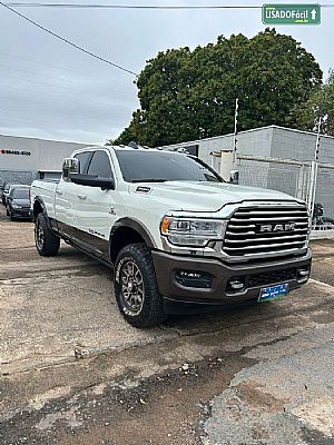 Ram 3500 Laramie CD 6.7 Turbo 4x4 Diesel