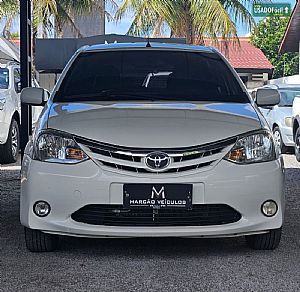 Etios Hatch XLS 1.5 Mecânico Flex