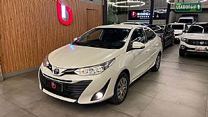 Yaris Sedan XL 1.5 Automático Flex