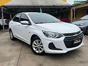 Onix Sedan Plus LT2 1.0 Mecânico Flex
