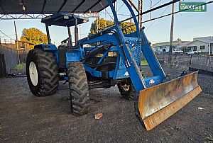 Trator New Holland 7630 Traçado Lamina e Grande Aradora