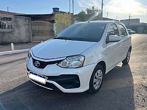 Etios Hatch X 1.3 Mecânico Flex 2017/2018 em Cuiabá - MT