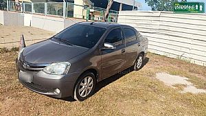 Etios Hatch Xls 1.5 Automático Flex 2016/2017 em Várzea Grande - MT
