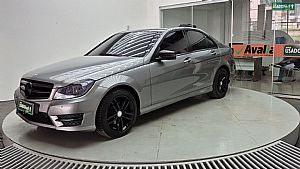 Mercedes C-180 Cgi Sport 1.6 Turbo Automático 2013/2014 em Cuiabá - MT