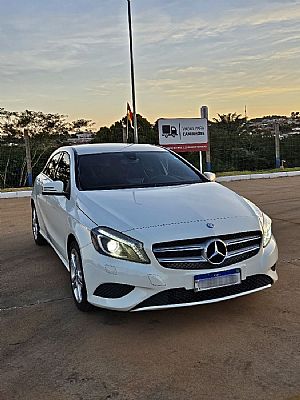 Mercedes A 200 1.6 Automático 2014/2015 em Rondonópolis - MT