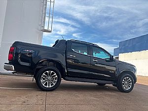 S10 High Country Cd 2.8 4x4 Automático Diesel 2025/2025 em Tangará da Serra - MT