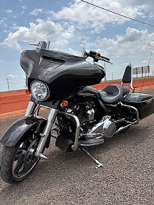Harley Davidson Street Glide Special Flhxs 2017/2017 em Campo Novo do Parecis - MT