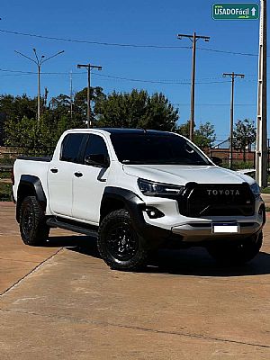 Hilux Gr-s Cd 4x4 2.8 Tdi Automático Diesel 2023/2024 em Cuiabá - MT
