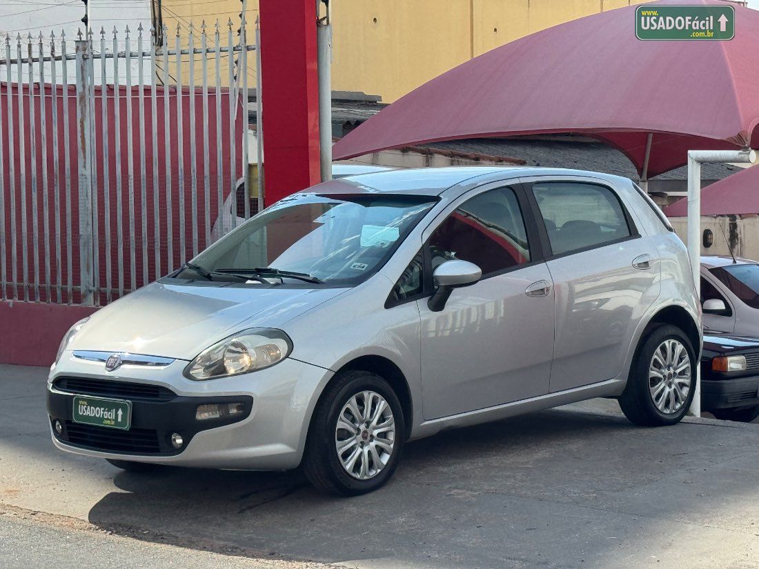FIAT Punto Attractive Italia 1.4 Fire Flex 5P 2014/2015 — foto 2 de 15