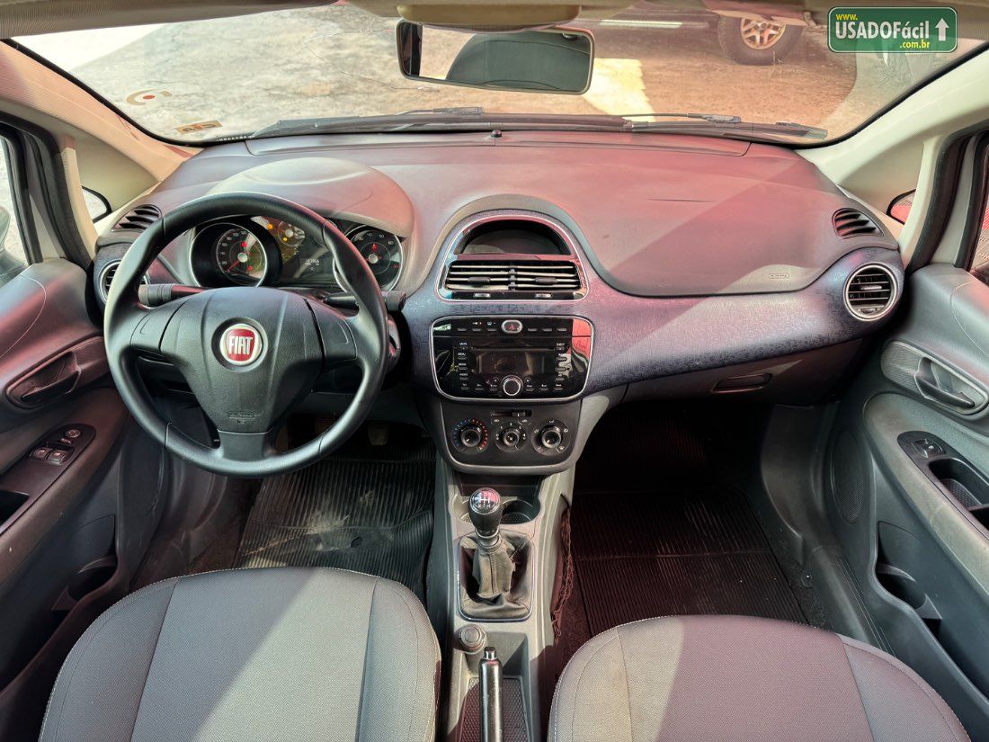 FIAT Punto Attractive Italia 1.4 Fire Flex 5P 2014/2015 — foto 8 de 15